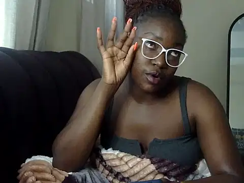 Sexy-suzy live sex cam