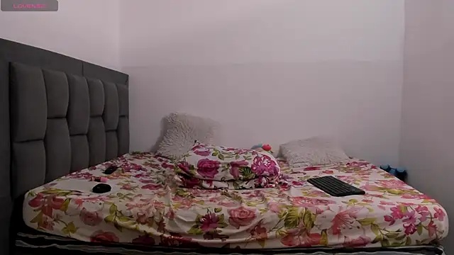 fire_lovex's cam snapshot