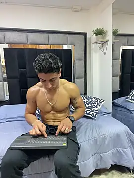 MR_MUSCLE live sex cam