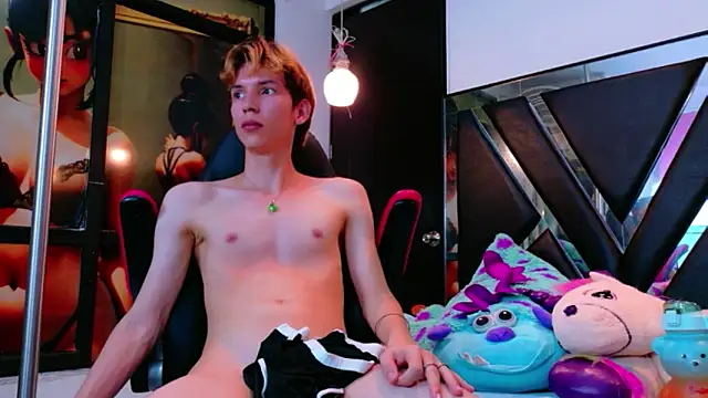 Liam_Green1's cam snapshot