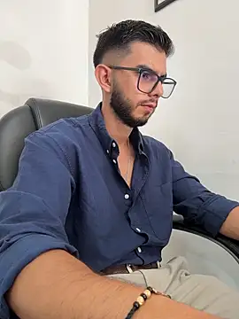 Milosky000 live sex cam