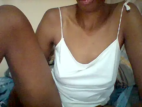 Ntombizodwa10's cam snapshot