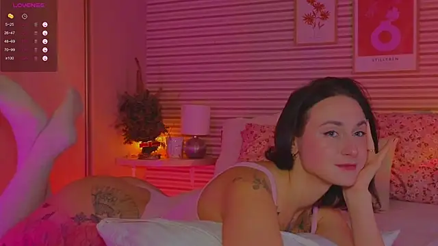 Lilii_villi's cam snapshot