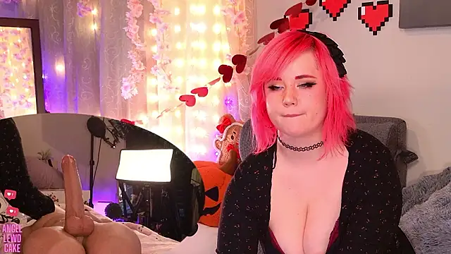 Angel-Lewd-Cake's cam snapshot