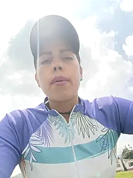 _andrea30 live sex cam