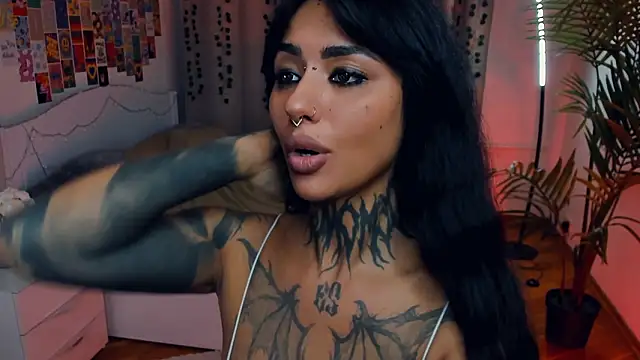 CharimgSabrina live sex cam