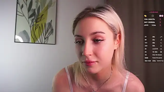 Nianelo live sex cam