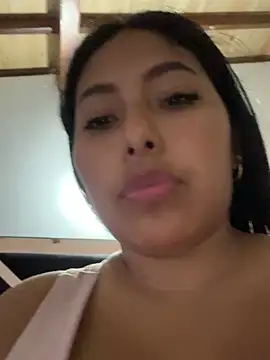 emmyjhonson07 live sex cam