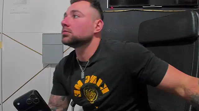 DuncanStone live sex cam