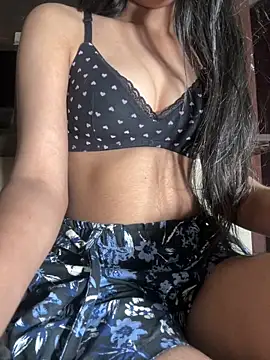 Modelbigbobs's cam snapshot