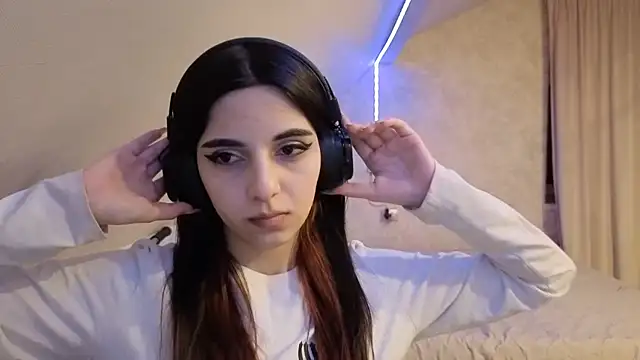 KizzieSchronce's cam snapshot