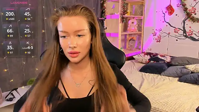 LinaMikaya's cam snapshot