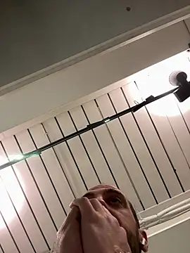 AlexGogo23 live sex cam