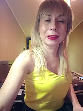 SelinaLovqx's cam snapshot