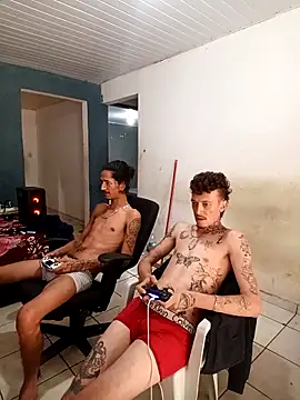 RuivoDotado24cm live sex cam