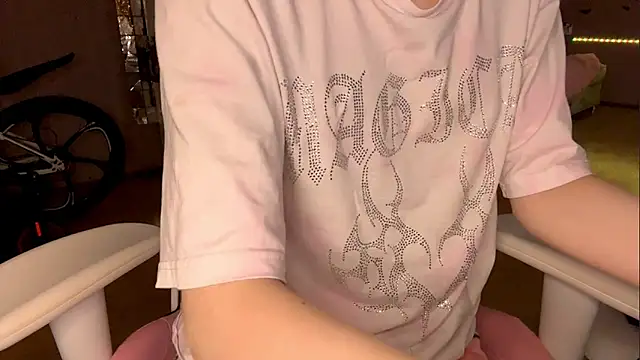 Jerrieberry's cam snapshot