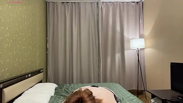 KarlynGow's cam snapshot