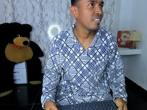 Adam_Morgan2's cam snapshot