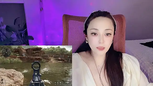 Daisy-77 live sex cam