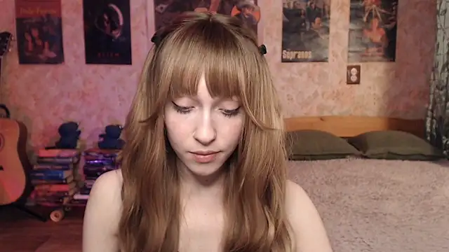 Friendly_Ellie live sex cam