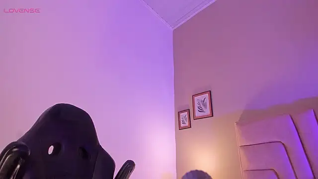 Axel_Creed live sex cam