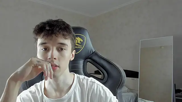 MasonWarholl live sex cam