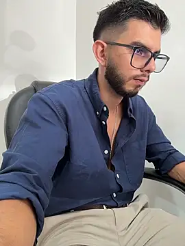 Milosky000 live sex cam