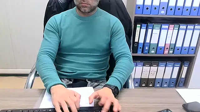 Evasionee live sex cam