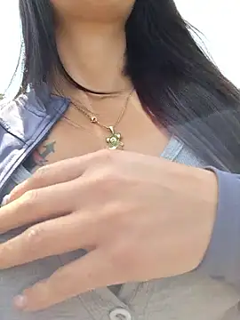 VALERY-03_ live sex cam