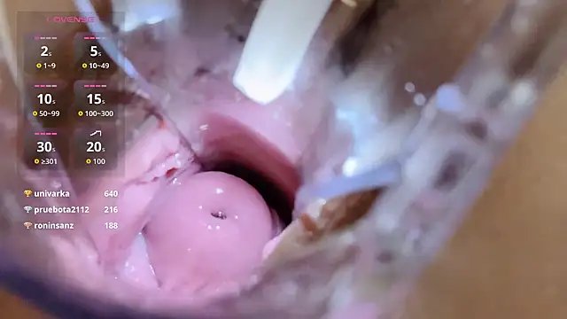 yueyue2003 live sex cam