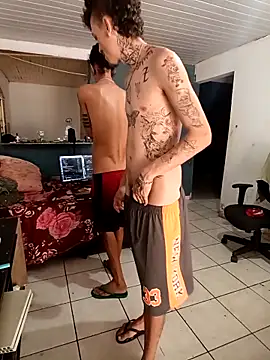 RuivoDotado24cm live sex cam