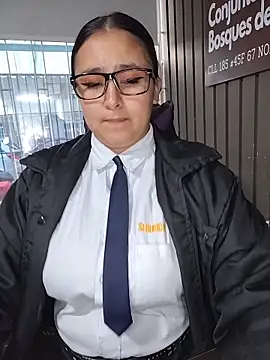 Cute_Penelope's cam snapshot