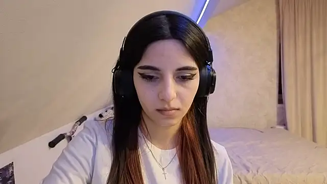 KizzieSchronce's cam snapshot