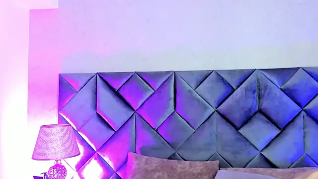 Buda_and_Cataleya_ live sex cam