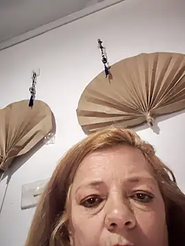 karlaanqui1's cam snapshot