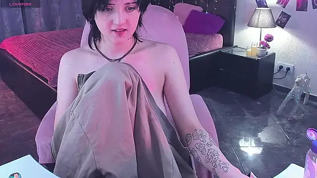 SarahShelby's cam snapshot