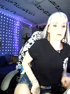 Purple2StayThnxx's cam snapshot