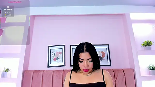 Sophia_Salem's cam snapshot