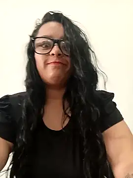 CAMILA--04's cam snapshot