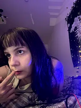 Helena_manok's cam snapshot