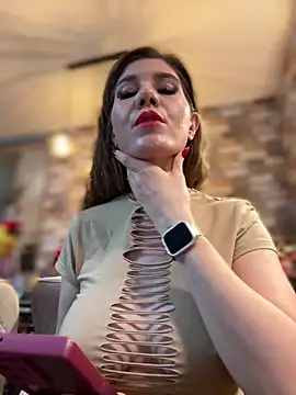 didihairypussy's cam snapshot