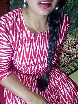 Shalini_telugu09's cam snapshot