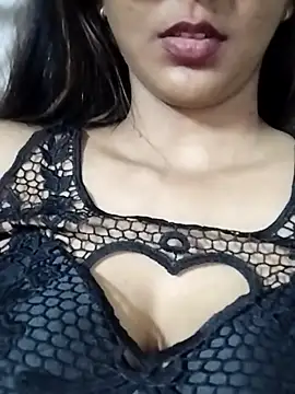 Aaliya_BigBoobs_1's cam snapshot