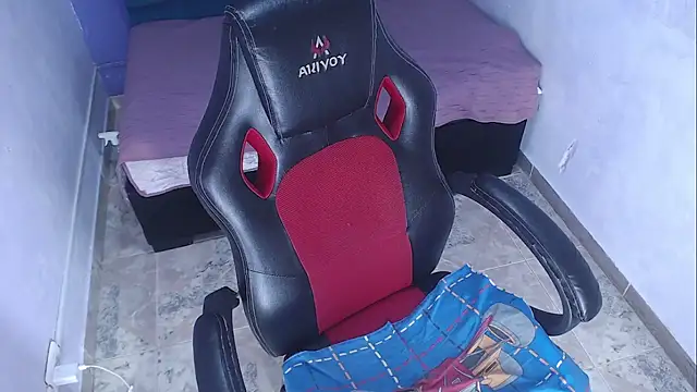 asimona_paezcm's cam snapshot