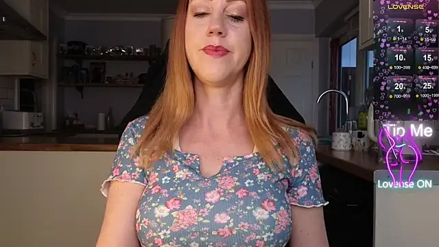 stripmequick live sex cam