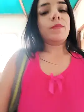 Rebecadiaz13 live sex cam