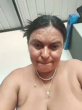 Horny-Mommy-Dirty live sex cam