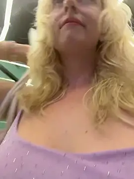 RonnieKiss's cam snapshot