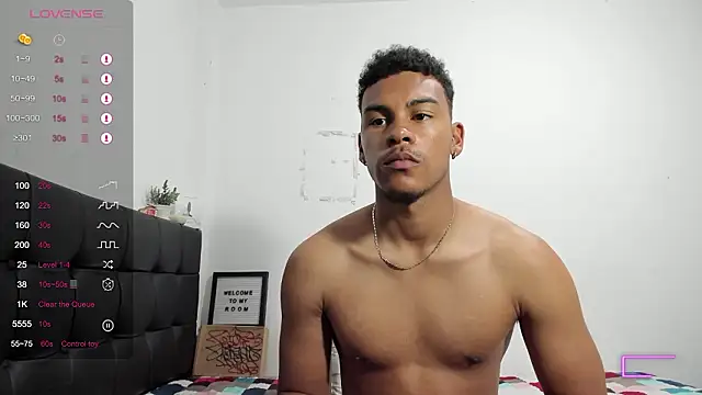 RoddyRich11 live sex cam