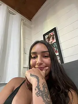 hannahchavess's cam snapshot